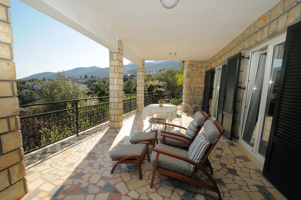 Apartment Kisic 3 Ičići Buitenkant foto